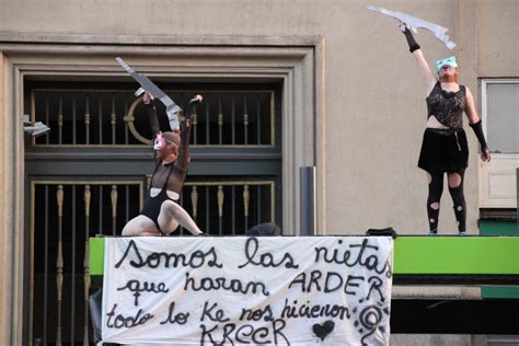 Fotoreportaje Rostros Y Carteles De La Marcha Feminista Del D A De La