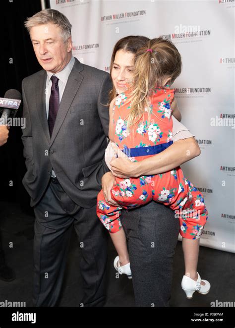 New York Ny October 22 2018 Alec Baldwin Carmen Gabriela Baldwin