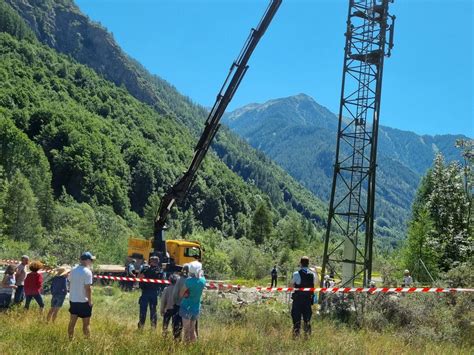 Hautes Alpes Champol On Malgr Les Manifestants Lantenne De