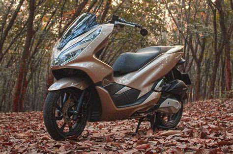 Brosur Honda Pcx 2020 Ilustrasi