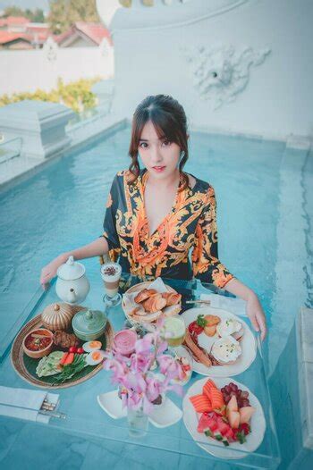 Yukine Alexis M Uwu Nude Leaks OnlyFans TheFappening