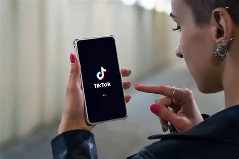 Studi Terbaru 33 Persen Gen Z Pakai TikTok Untuk Cari Informasi