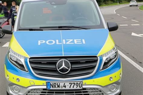 76 Jährige verursacht alkoholisiert einen Unfall in der Waschbox