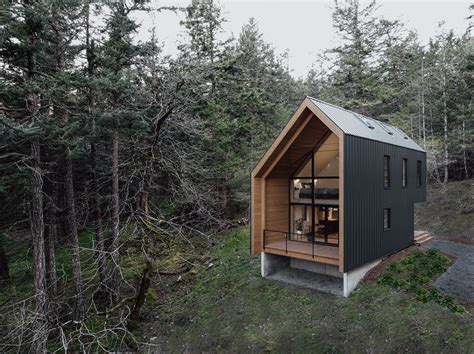 Case Study: San Juan Islands Cabin – The Backcountry Hut Company