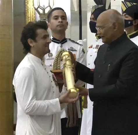 Singer Sonu Nigam Receives Padma Shri Award Dedicated To His Mother