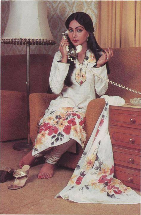 Pin By Rozita Arts On BollyGoldWood Bollywood Outfits Vintage