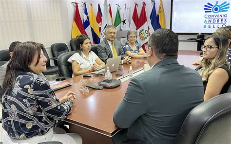 Visita Del Viceministro De Educaci N De Panam A Las Instalaciones De