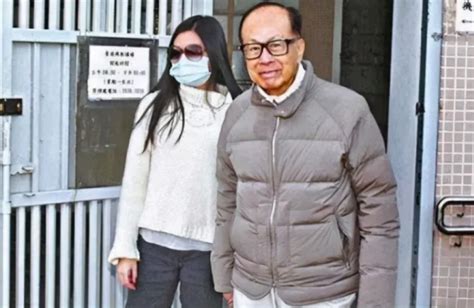 李嘉诚孙女李思德：藏起来养22年，露面就获700亿，成家族继承人 今日头条