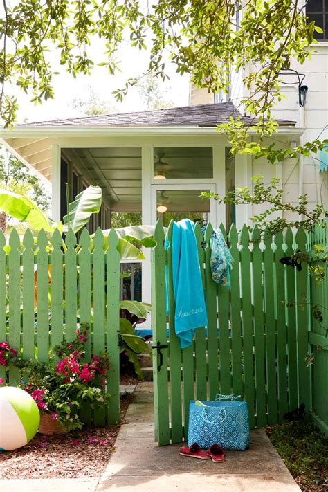 23 Backyard Fence Ideas For Every Space