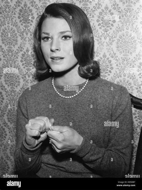 Peyton Place Mariette Hartley 1964 69 Tm And Copyright C20th