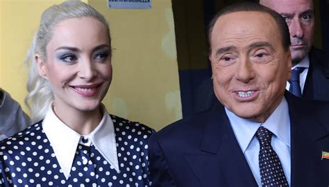 Chi Marta Fascina La Compagna Di Silvio Berlusconi Dal Milan Alla