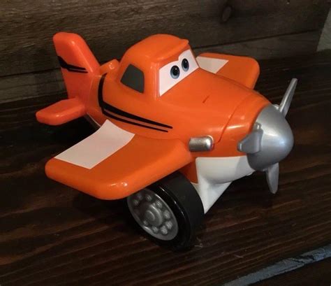 Disney Pixar Fire And Rescue Planes Shake N Go Air Plane Dusty