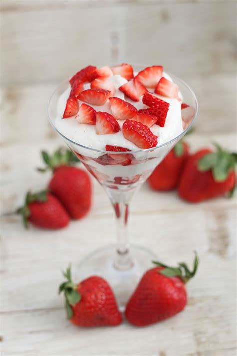 No Bake Strawberry Cheesecake Parfaits Recipe Runner