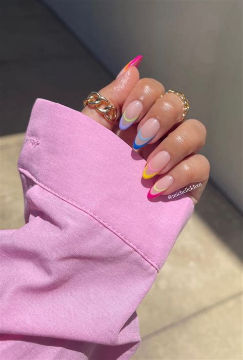 Summer Nail Inspo 👀🌈☀️💅🏼 Nagels Nagelideeën Gelnagels