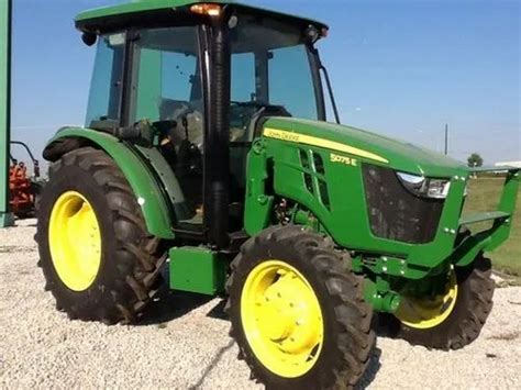 John Deere E Wd Hp Tractor Kgf Price From Rs