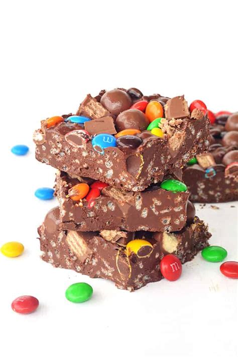 Candy Crunch Chocolate Bar - Sweetest Menu