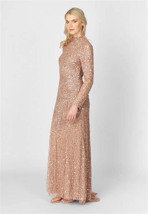 Maryisa Embellished Sequins Modest Robe De Cocktail Taupe Blush