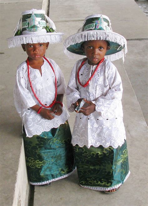 Costume and Regalia Of Eyo Masquerades | HubPages