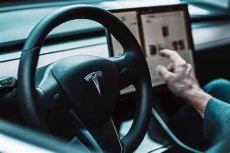 Full Self Driving Beta Quando Arriva Laggiornamento Di Tesla