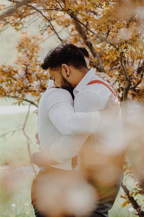 Lgbtq Wedding Photos In Nyc Jonathan And Gabe Anniversary Session City