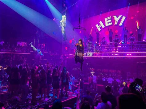 nyúlós Igazi engedély coco bongo playa del carmen Dollár