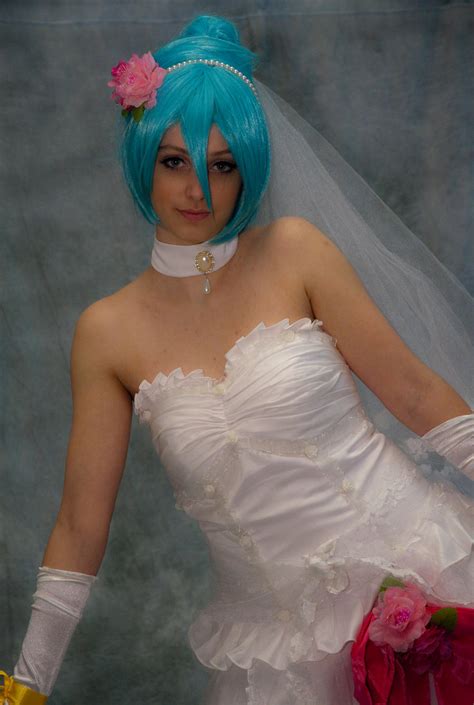 Hatsune Miku Wedding Dress 03 by IlunaNeko on DeviantArt