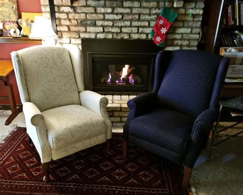 2 Stunning Lazy Boy Wing Back Recliners Orig 89999 Each For Sale In Minneapolis Mn Offerup