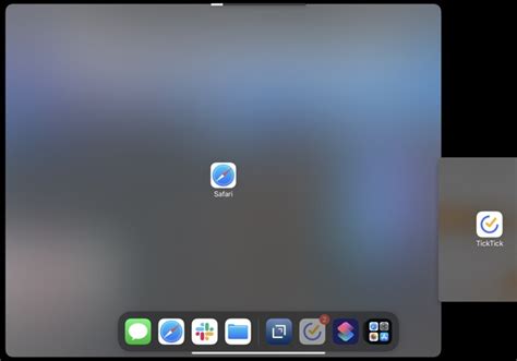 How to Split Screen on iPad and Use Two Apps in Split View - TechPP