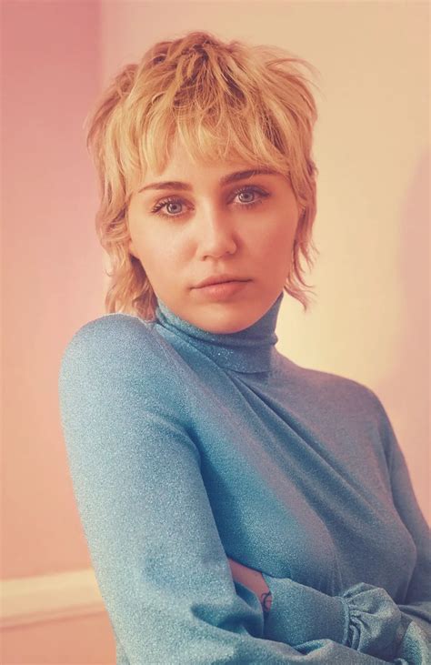 MILEY CYRUS for Gucci Flora Gorgeous Gardenia 2021 Campaign – HawtCelebs