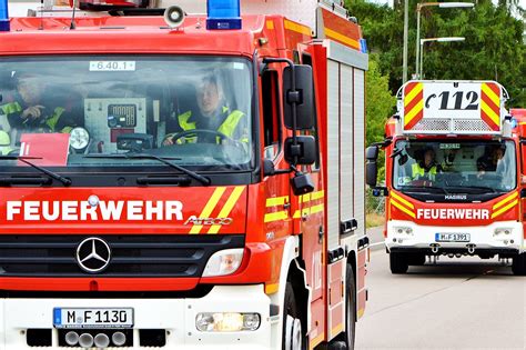 Aktuell4u Wohnungsbrand In Koblenz 14 Bewohner Von Feuerwehr Gerettet