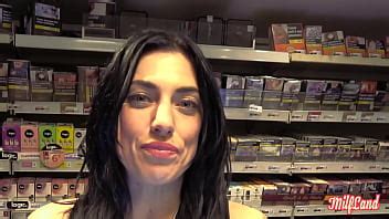 Sabrina italiana de años con una libido explosiva Parte XVIDEOS