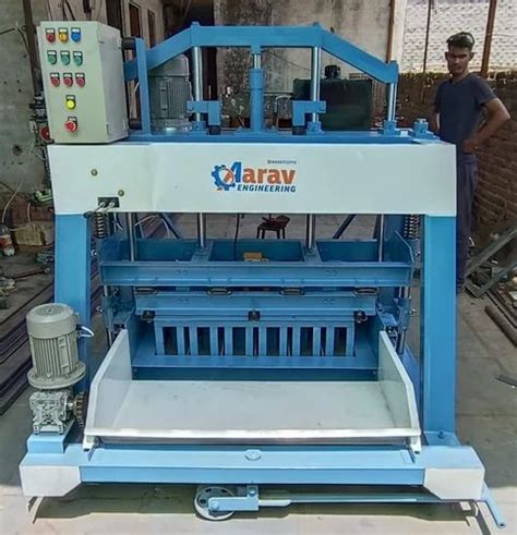 Semi Automatic Mild Steel Interlocking Block Making Machine Capacity