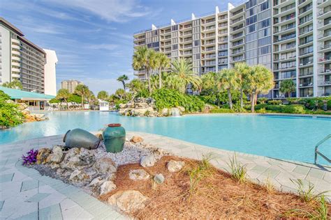 Edgewater Beach Resort Rentals | PCB Condo Rentals | Vacasa