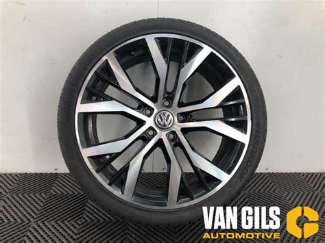 Wheel Volkswagen Golf VII 2 0 GTD 16V 5G0601025AN Steel VOLKSWAGEN