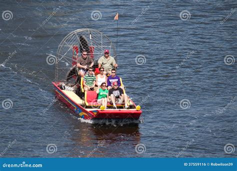 Airboat Rides editorial photo. Image of trip, natural - 37559116