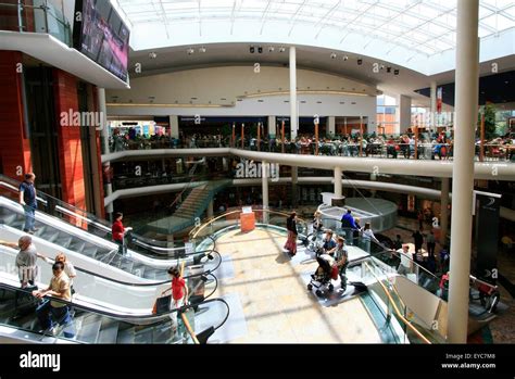 Dundrum Shopping Hi Res Stock Photography And Images Alamy