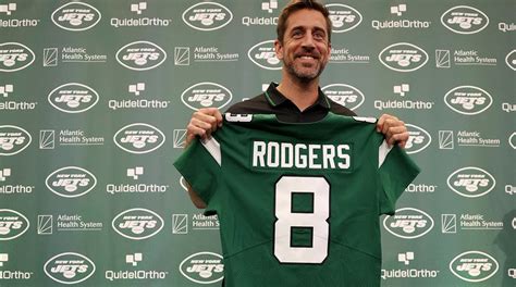 Aaron Rodgers Discusses Changing His Nfl Uniform Number As He Joins