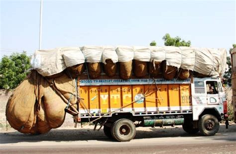 16 Pictures That Prove Indian Truck Drivers Are The Best In The World