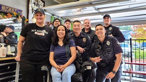 Mukilteo Pd And Nics Barbershop Take A Cut For Prostate Cancer