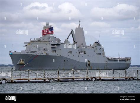 Amphibious Transport Dock Ship Uss San Antonio Lpd 17 Hi Res Stock