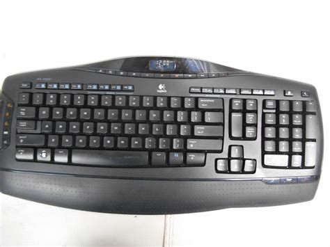 Gently Used Logitech Model Mx 3200 Black Wireless Desktop Ergonomic Keyboard