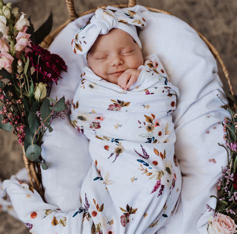 15 Newborn Wraps Perfect For Newborn Baby Photography