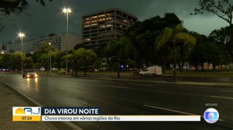 Vídeo Temporal transforma o dia em noite no Rio chuva intensa em