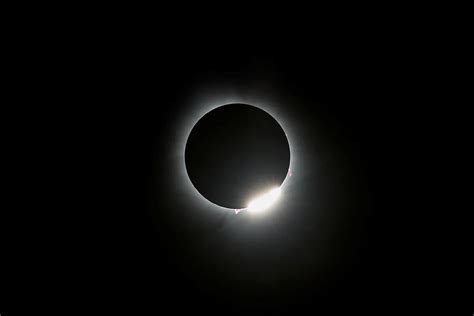 Las Mejores Imágenes Del Eclipse Solar Total El Evento Astronómico Más Esperado Del Año Infobae