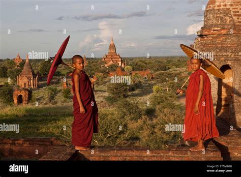 Bagan Temple Myanmar Stock Photo Alamy