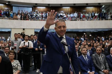 ASSEMBLEIA LEGISLATIVA Cobra Repórter toma posse para o terceiro