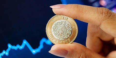 La paridad cambiaria rompe la barrera de los 18 pesos por dólar