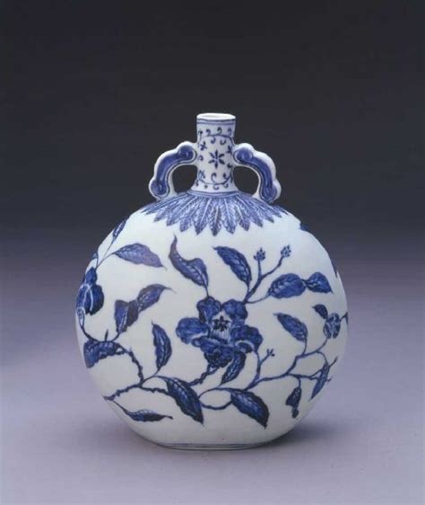 Ming Dynasty | Chinese Ceramics | China Online Museum | Blue ceramics ...