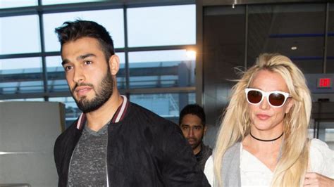 Britney Spears Anuncia Su Compromiso Con Sam Asghari