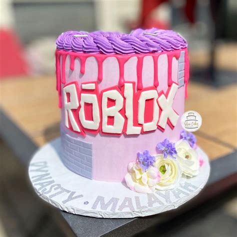 Pink Roblox Cake Roblox Cake Cake Themed Cakes